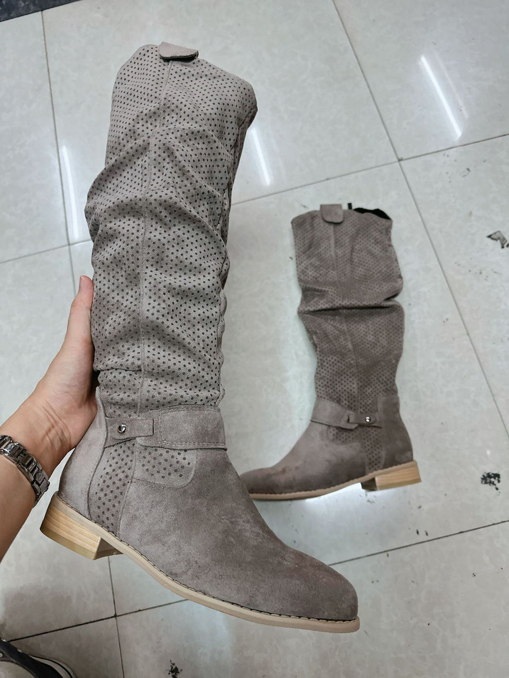 Women's round-toe high-top boots