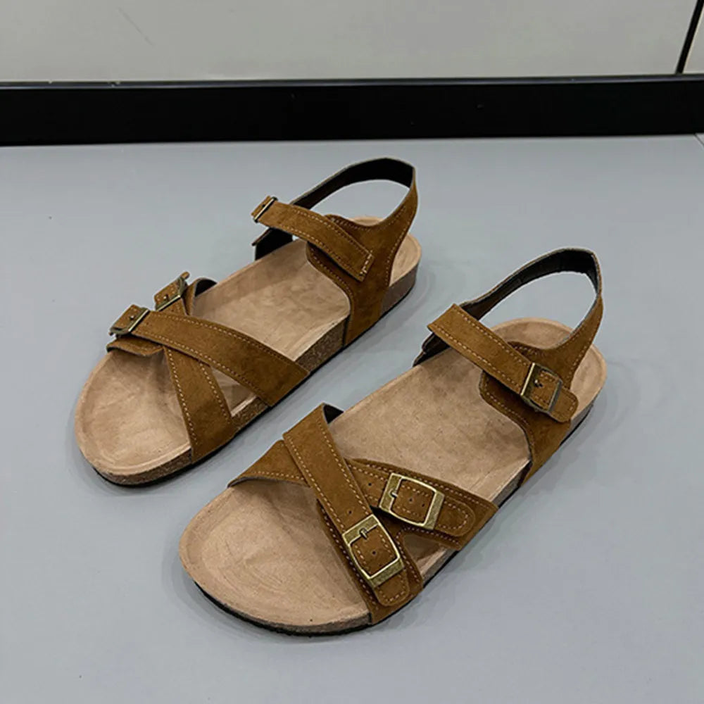 Women's flat sandals with adjustable buckle