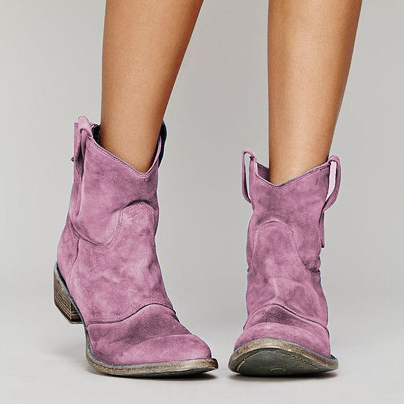 Women's wide-fit boots in neutral color