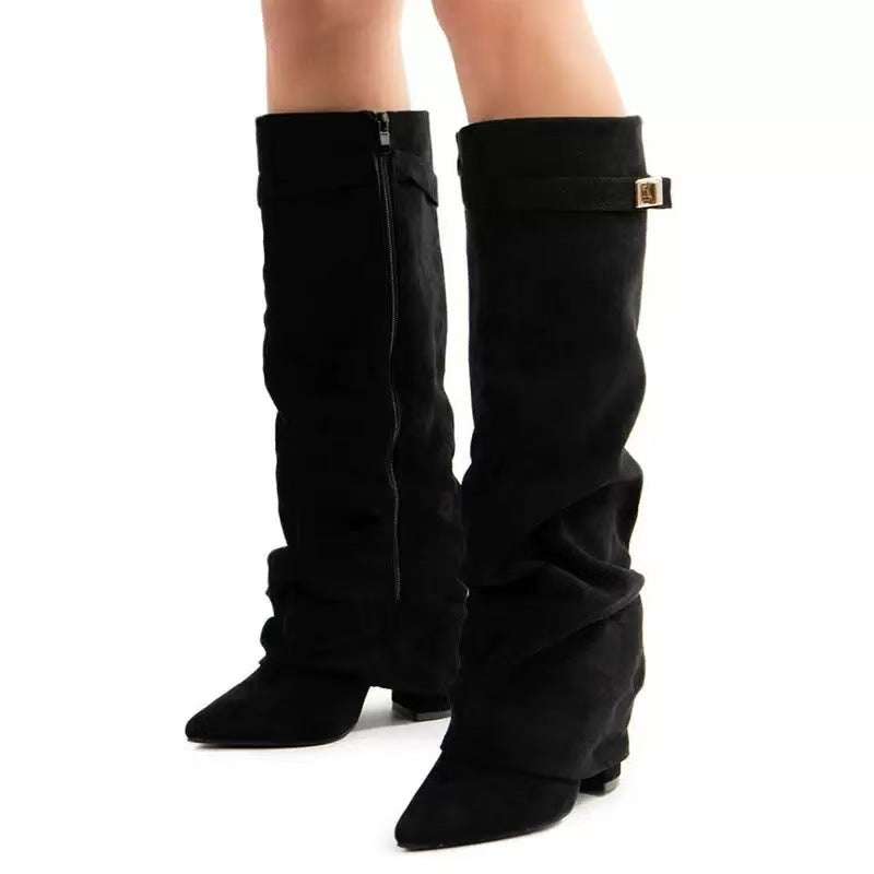 Women's pointed-toe boots in neutral color