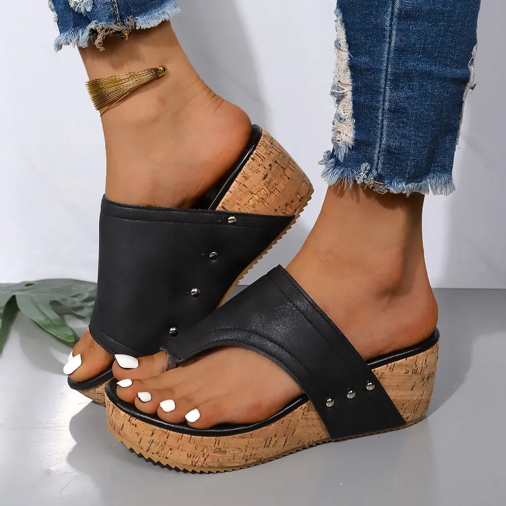 Platform wedge sandals for spring and summer