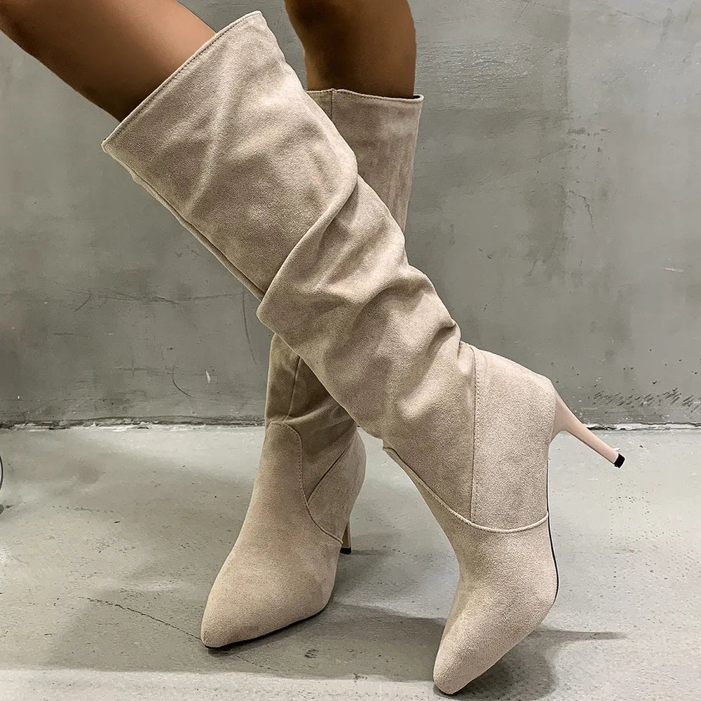 Women's low-heel pleated ankle boots
