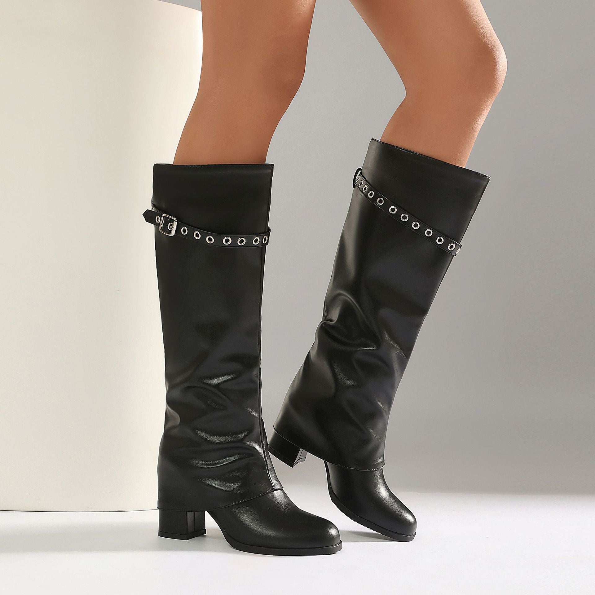 Round-toe chunky-heel boots product view