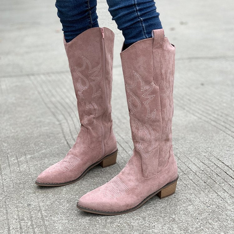 Women's western boots with chunky mid heel