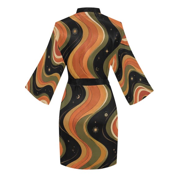 Celestial retro satin bridesmaid robe – image 9