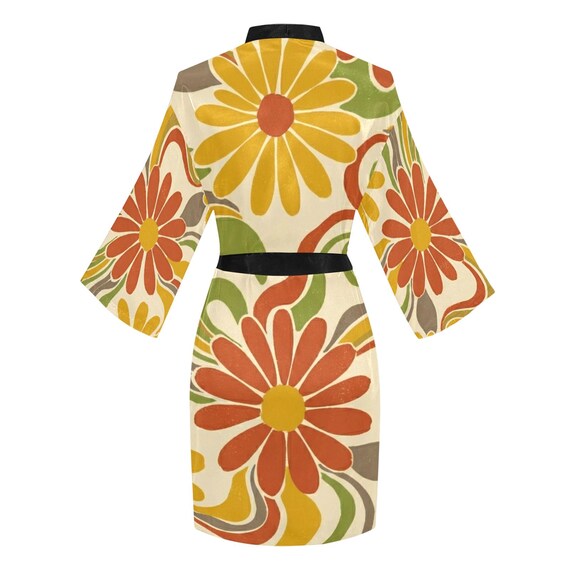 Retro floral satin bridesmaid robe – image 9